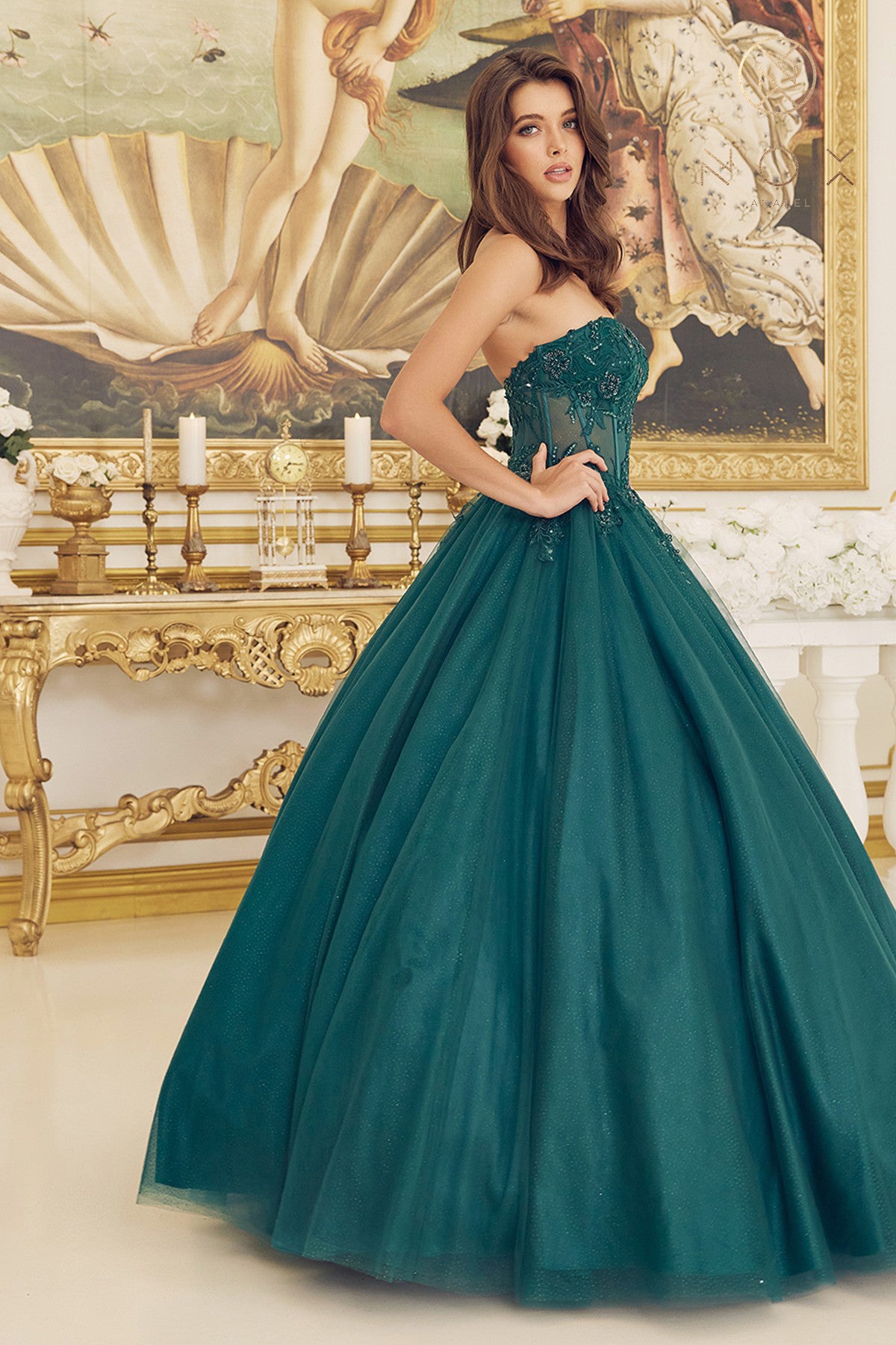 ISO a emerald green ball gown like this one! : r/weddingplanning